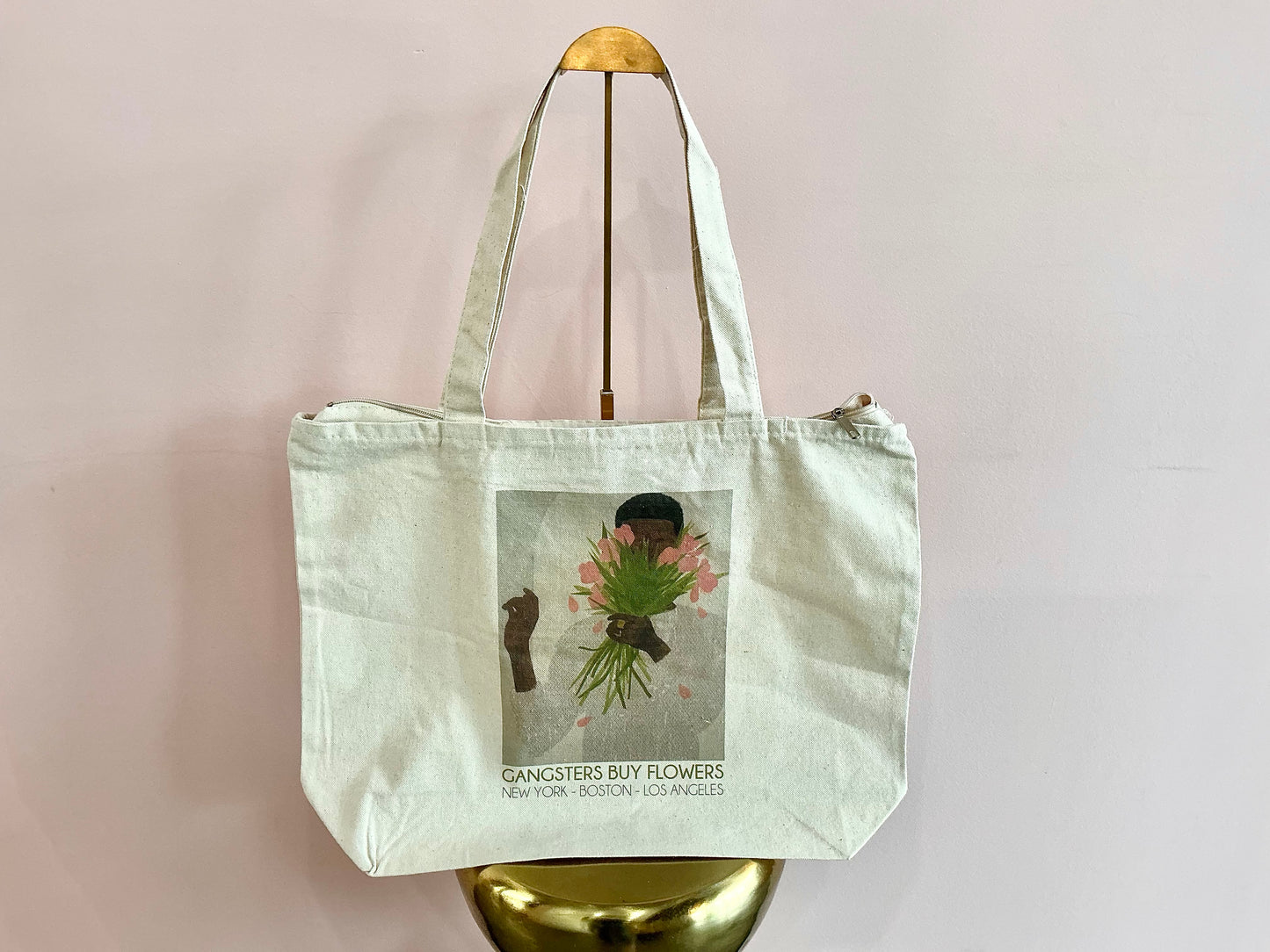 Gangsters-buy-flowers-smell-the-flowers-tote