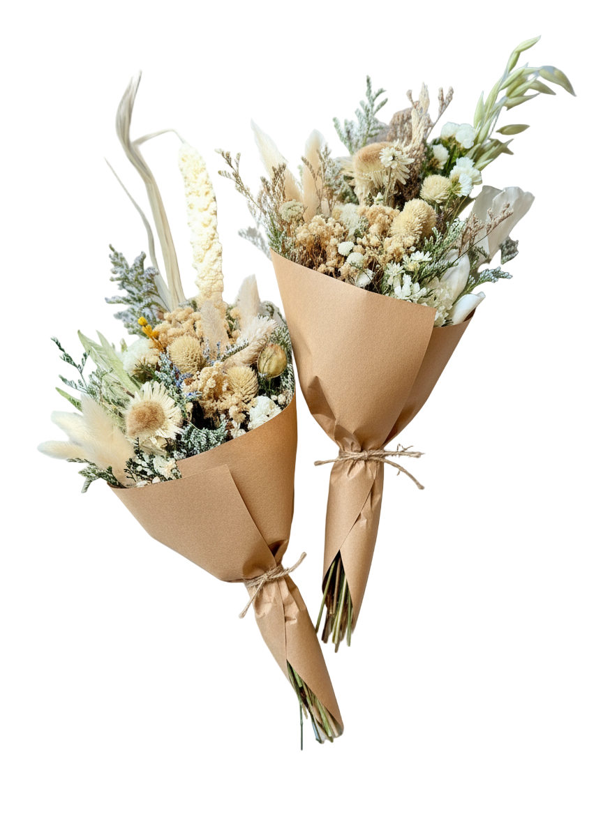Mini Dried Flower Bouquets: Light hues