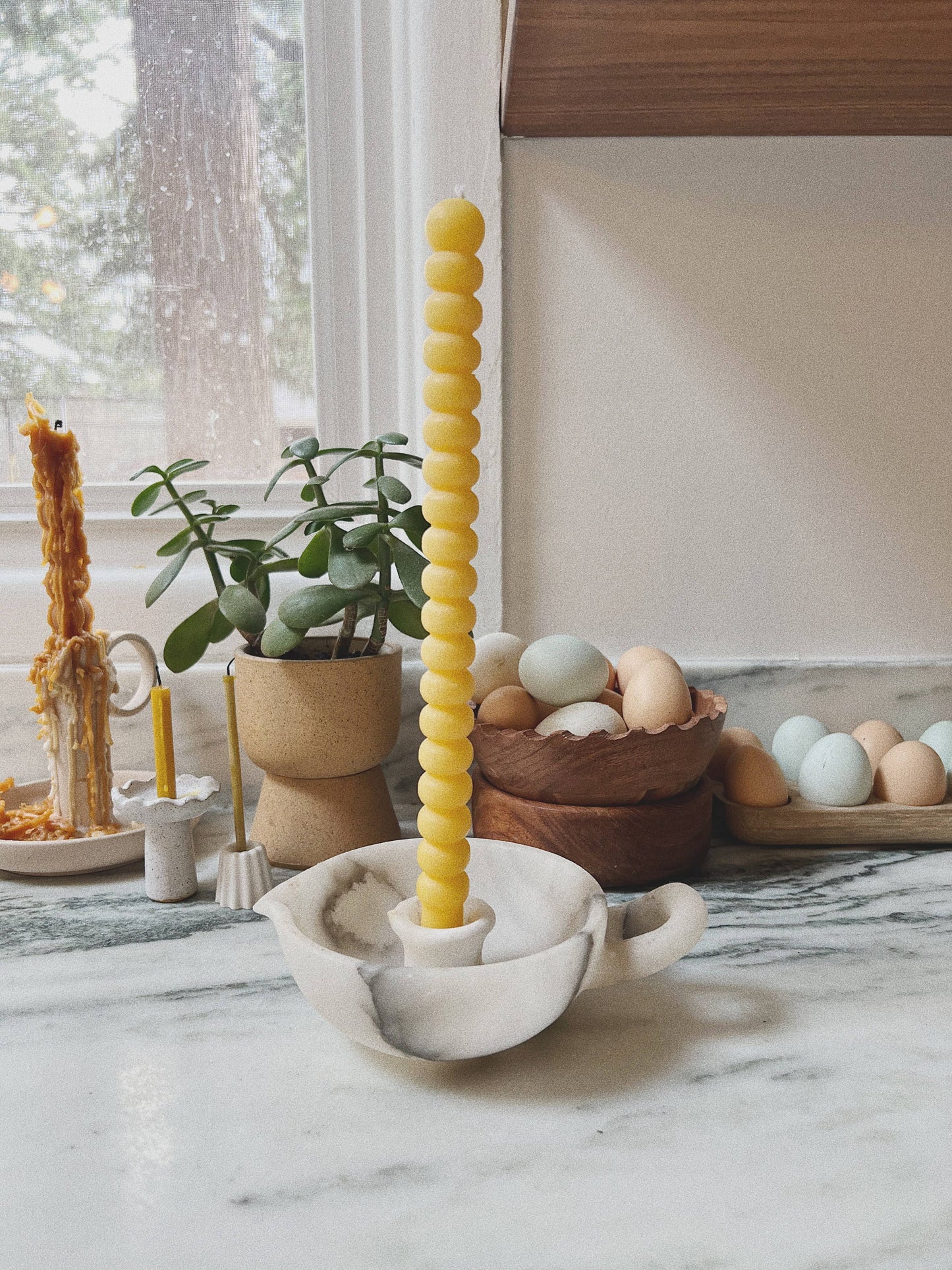 Stacked taper candle: Natural beeswax