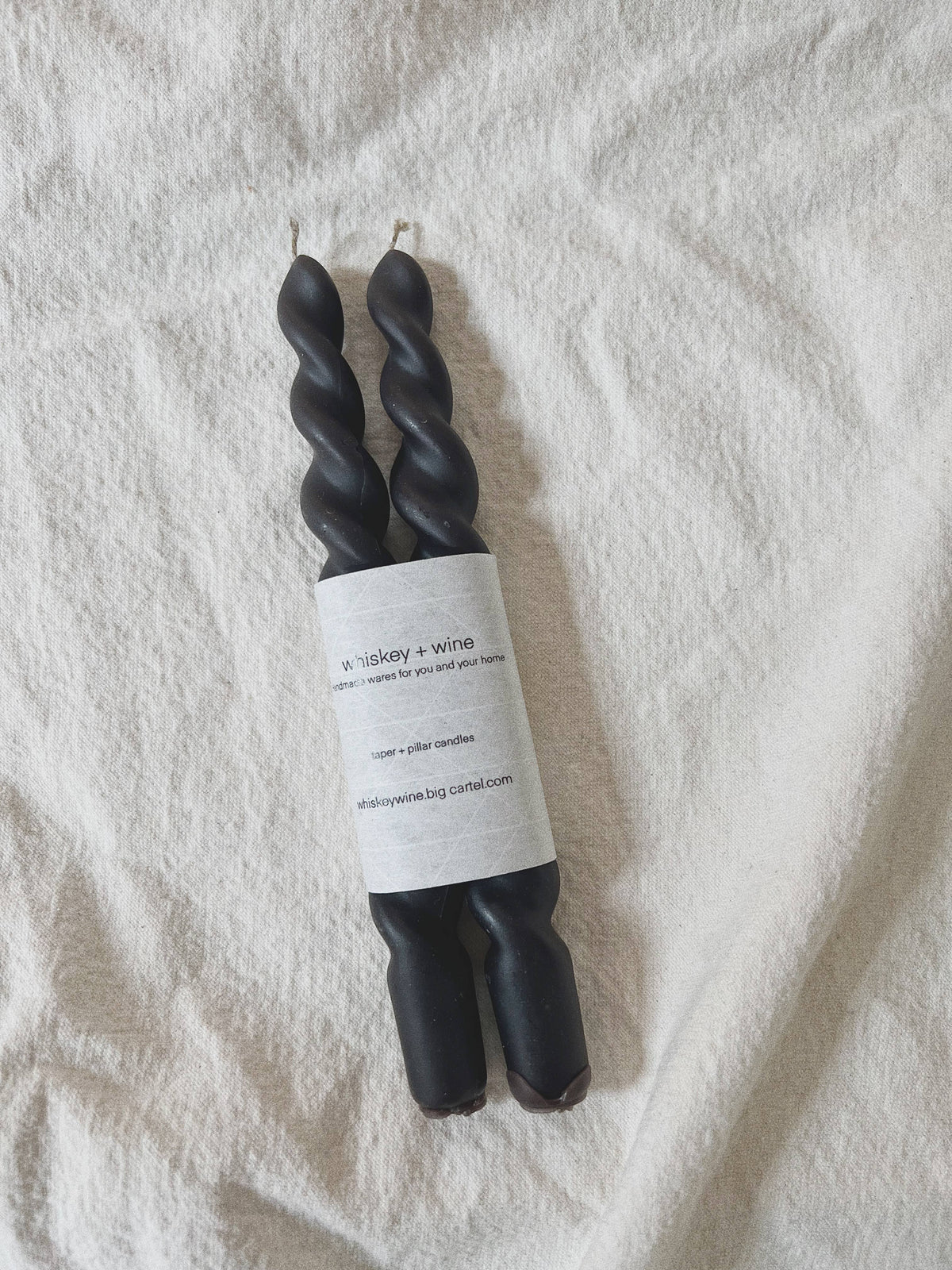 Spiral taper candle: Black