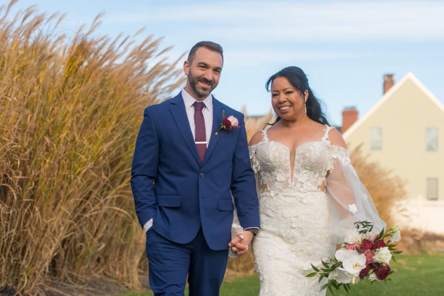 Alix + Kyle, on the Coast, photo 5 of 10