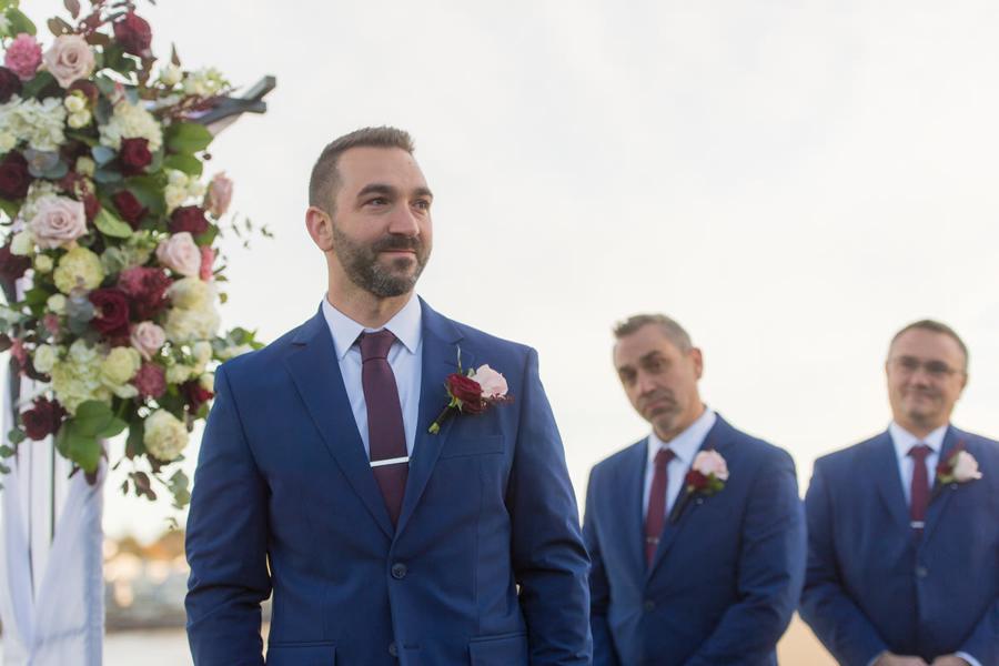 Alix + Kyle, on the Coast, photo 8 of 10