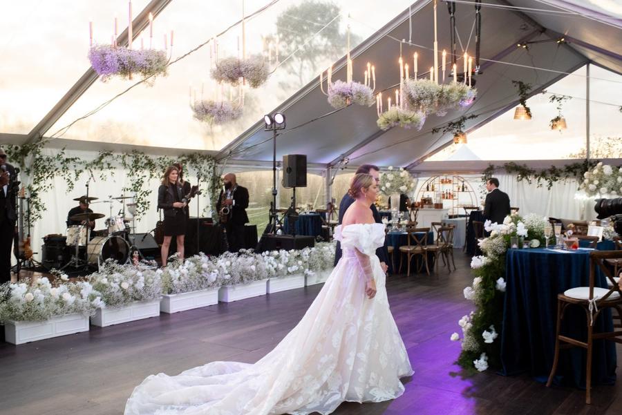 Coastal Bliss — Laura + Chet, photo 7 of 10