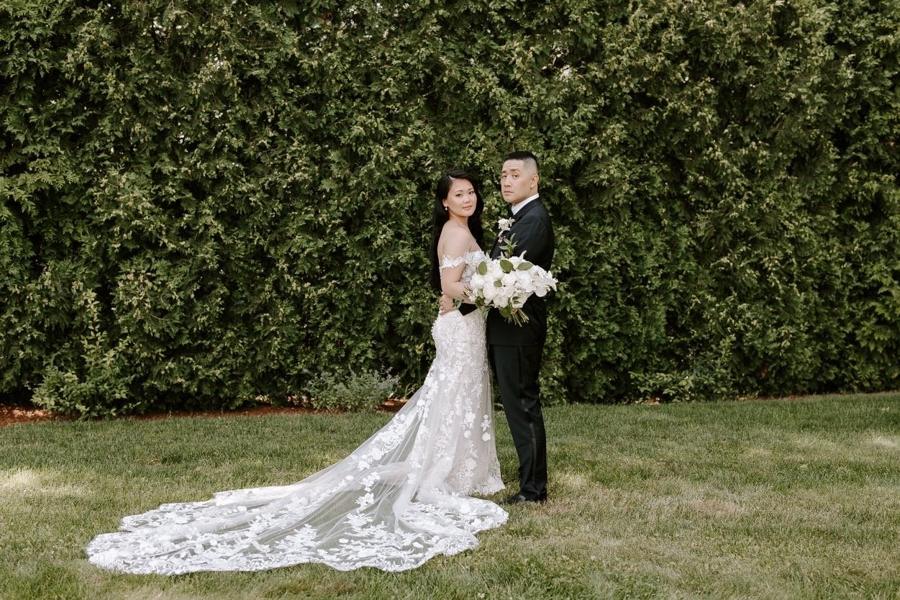 Classic Green & White — Debbie + Roger, photo 5 of 10